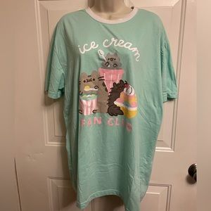 Pusheen T-Shirt (size XL)